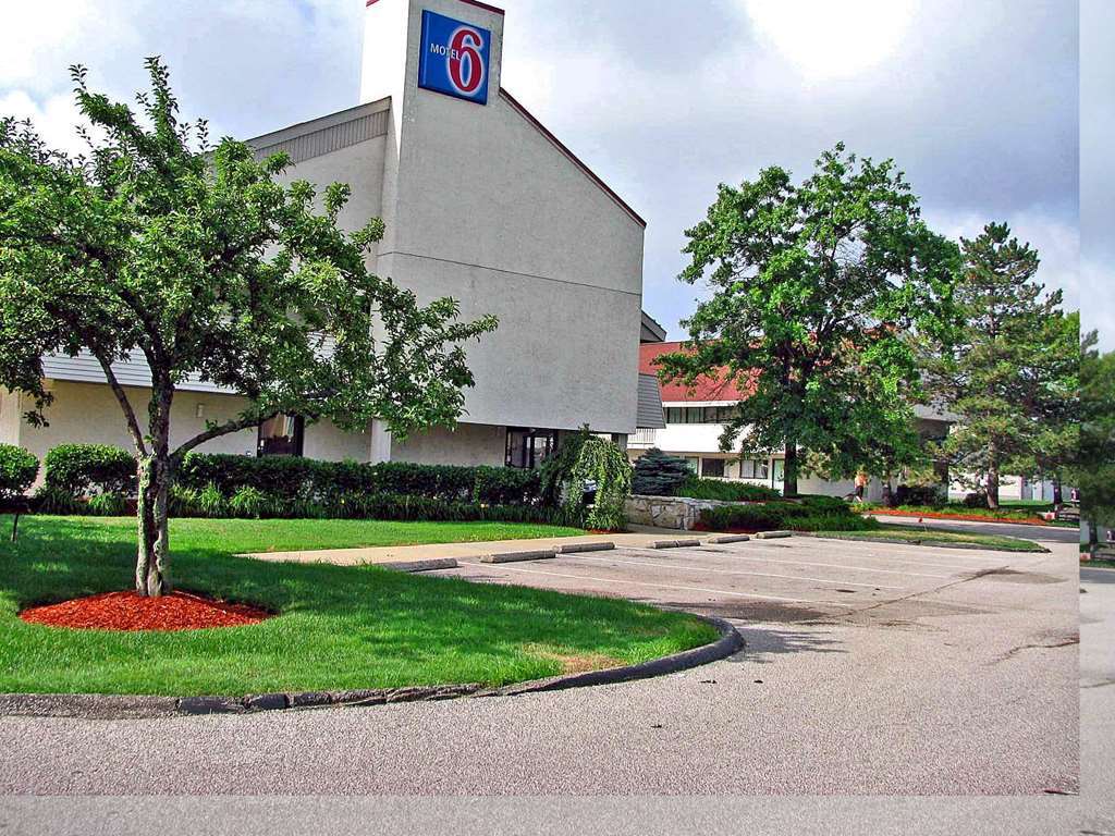 Hotel Akron Northwest - Copley שירותים תמונה